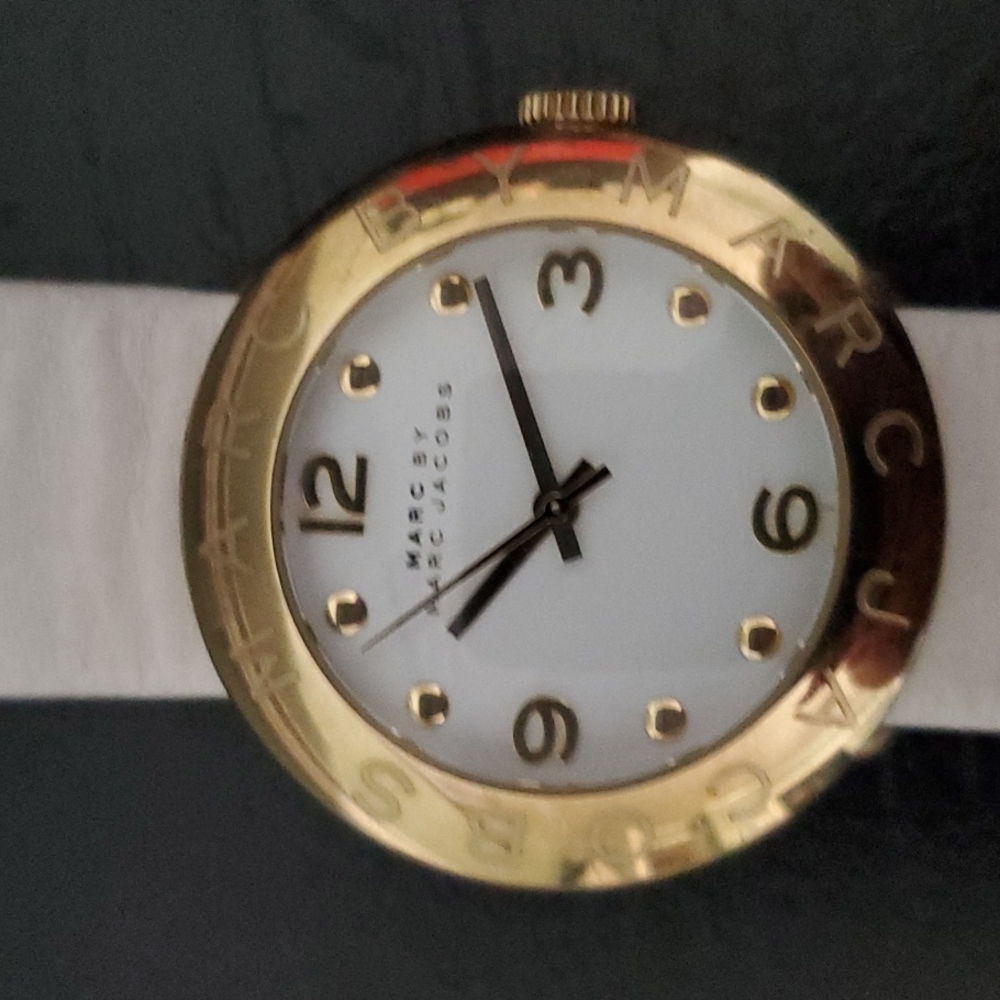 Auth White and Gold Marc by Marc Jacobs Watch
